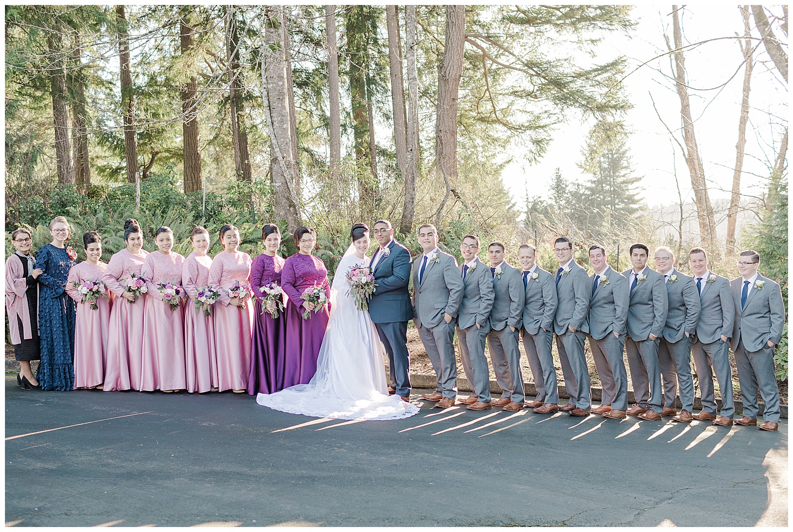 Bride and groom with bridal party in Seattle Washington wedding